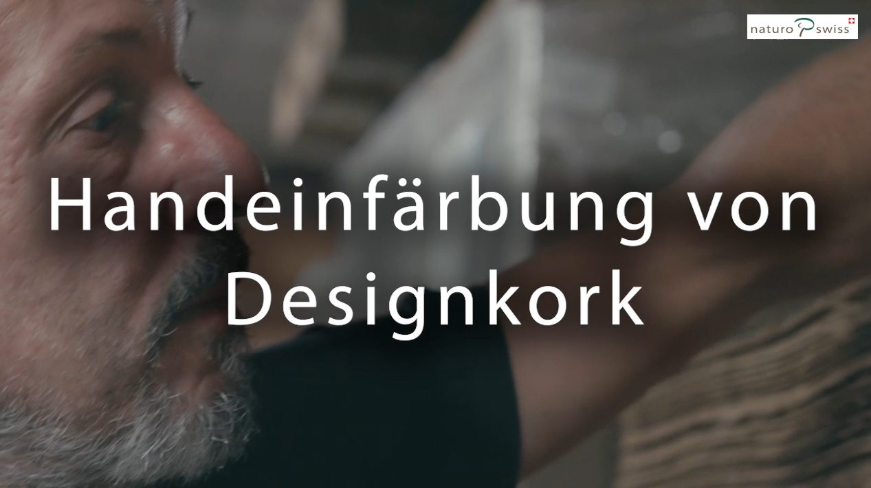 Handeinfärbung von Designkork